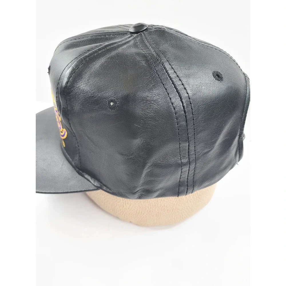 Vintage Sports Specialties Los Angeles Lakers Black Faux Leather Strapback‎ Hat